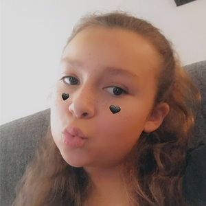 Meet your Posher, Hope